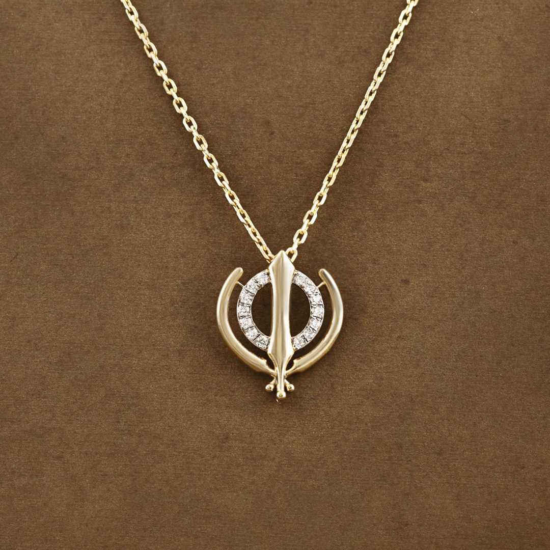 Astitva Pendant Necklace