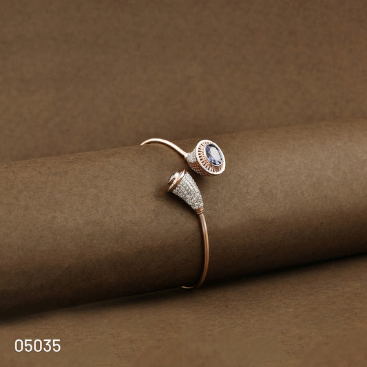 Regal Halo Open Diamond Bracelet